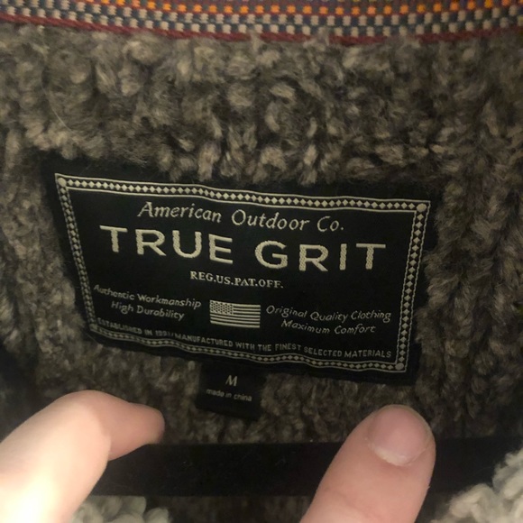 True Grit Pullover - Picture 2 of 4